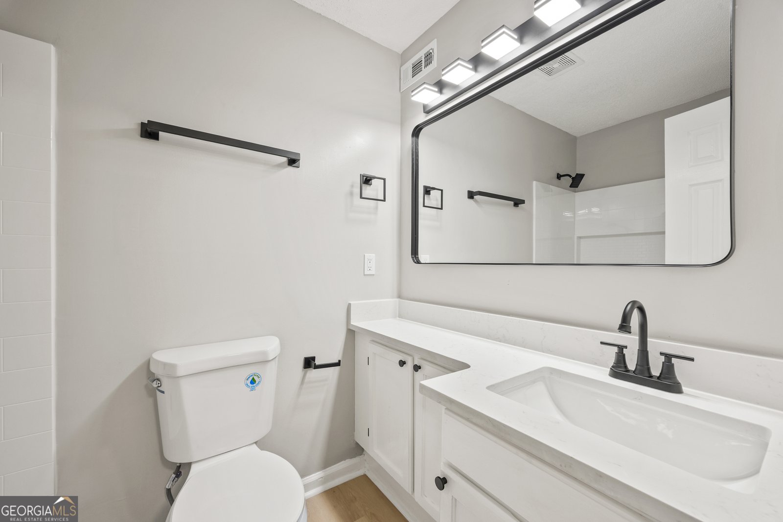 211 Cobblestone Trail Avondale Estates - 14