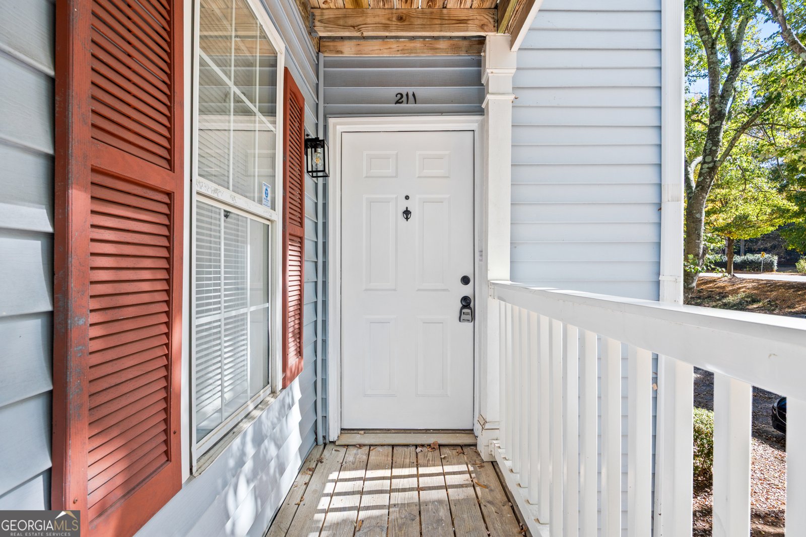 211 Cobblestone Trail Avondale Estates - 2