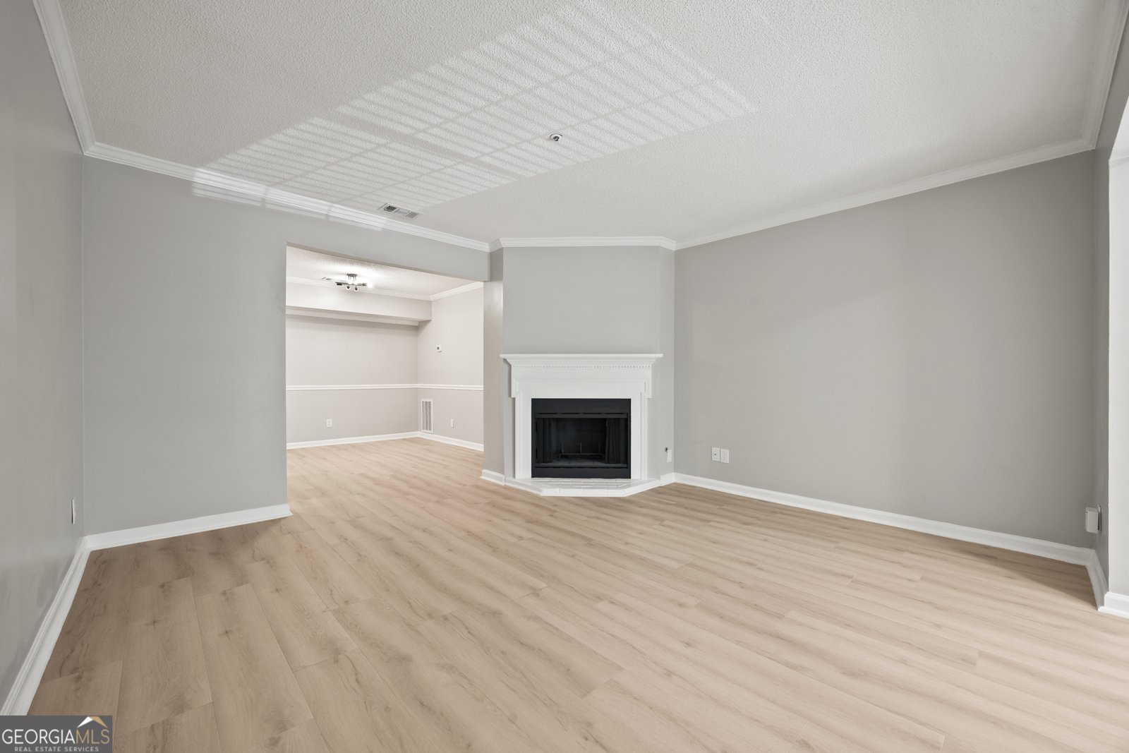 211 Cobblestone Trail Avondale Estates - 4