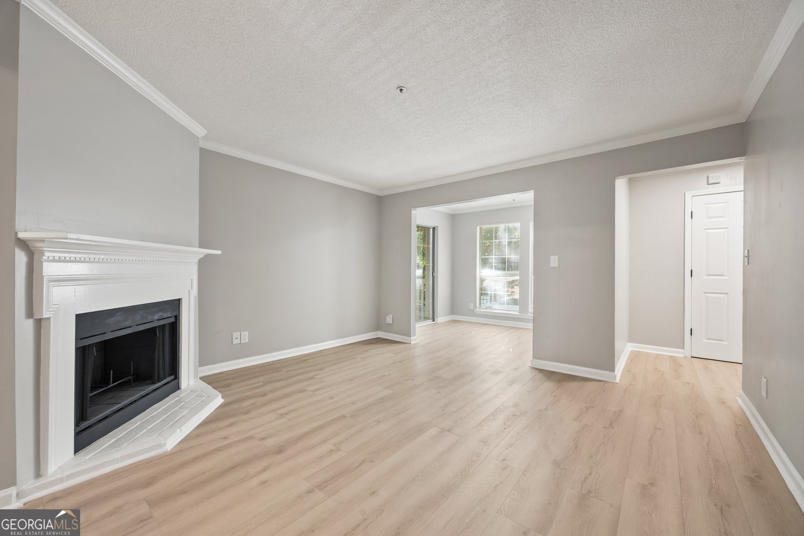 211 Cobblestone Trail Avondale Estates - 5