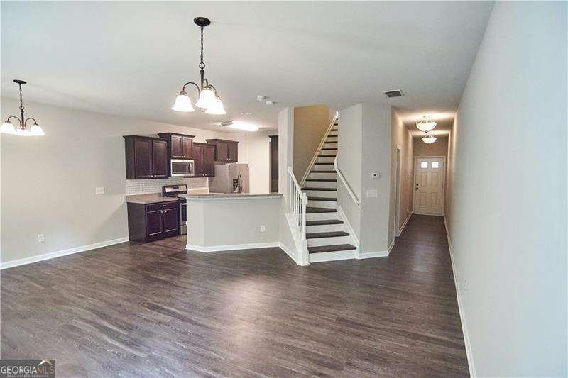 177 Townview Drive Woodstock - 4