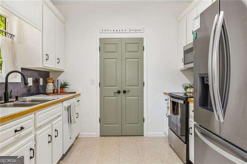 506 Charles Drive Canton - 9