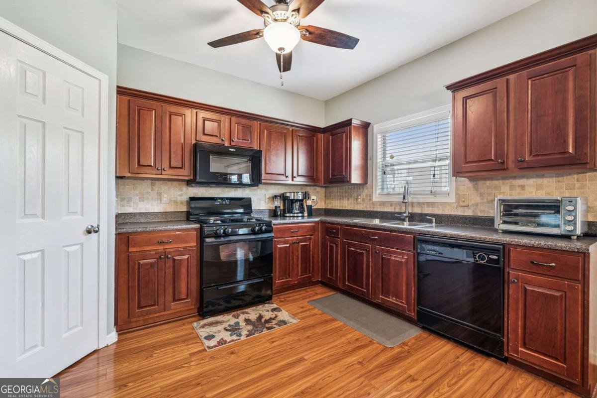 1959 Lakeshore Overlook Circle Kennesaw - 12