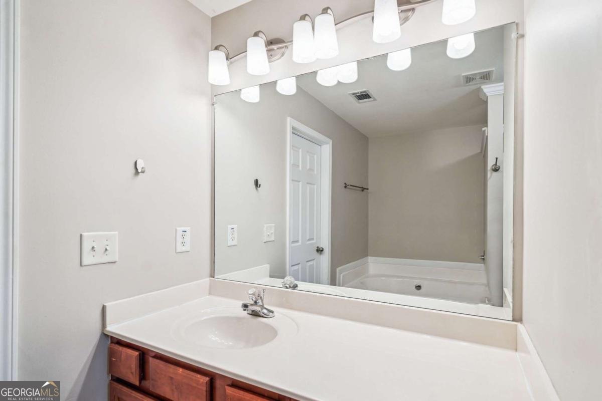 1959 Lakeshore Overlook Circle Kennesaw - 19