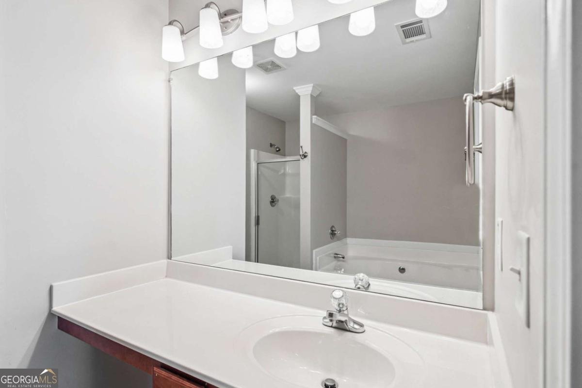 1959 Lakeshore Overlook Circle Kennesaw - 28