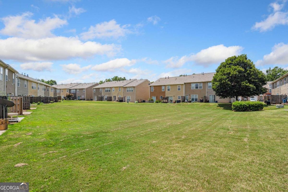 1959 Lakeshore Overlook Circle Kennesaw - 3