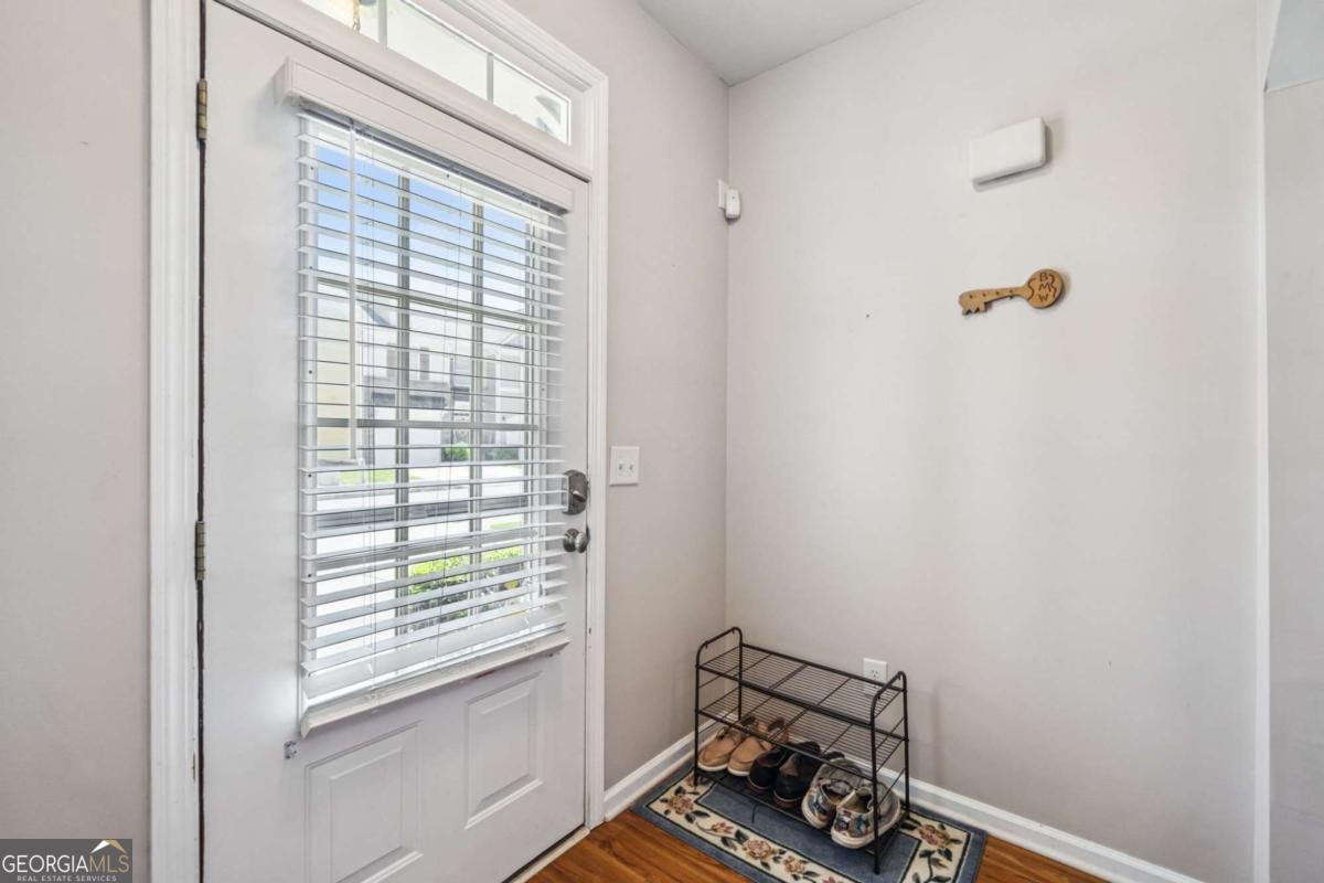 1959 Lakeshore Overlook Circle Kennesaw - 36