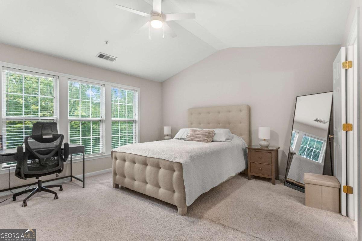 283 Regent Square Woodstock - 16