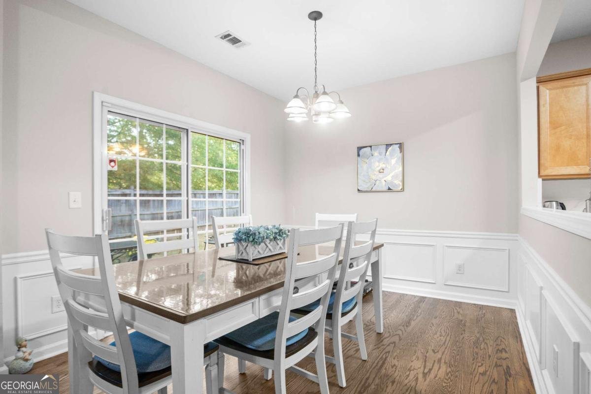 283 Regent Square Woodstock - 7