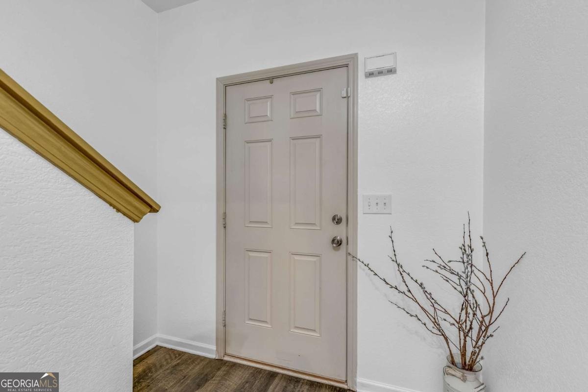 3542 FALCONWOOD Drive Douglasville - 2