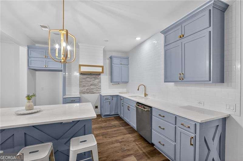 133 Sharon Court Dallas - 1