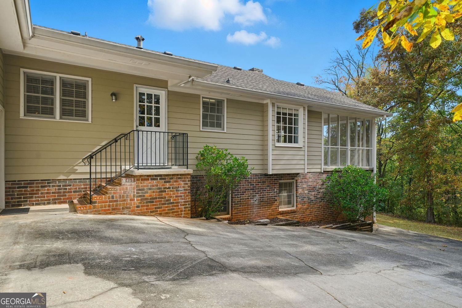 5833 Little Mountain Drive Ellenwood - 34