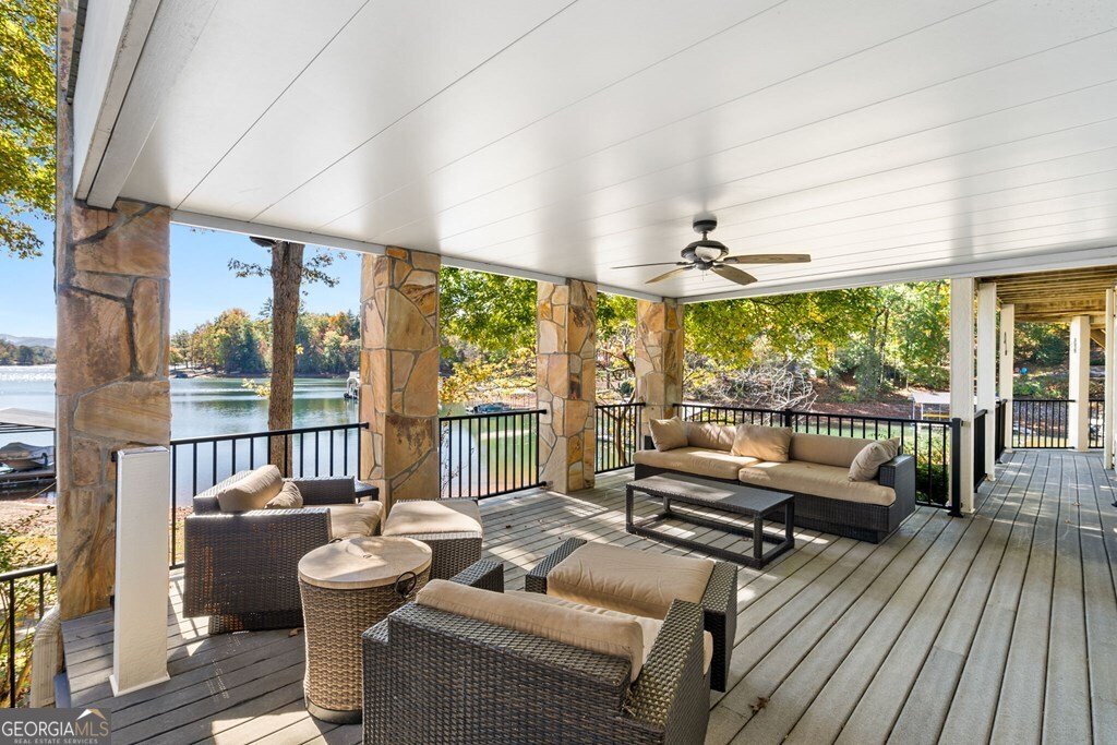 1370 Heathers Cove Circle Hiawassee - 25