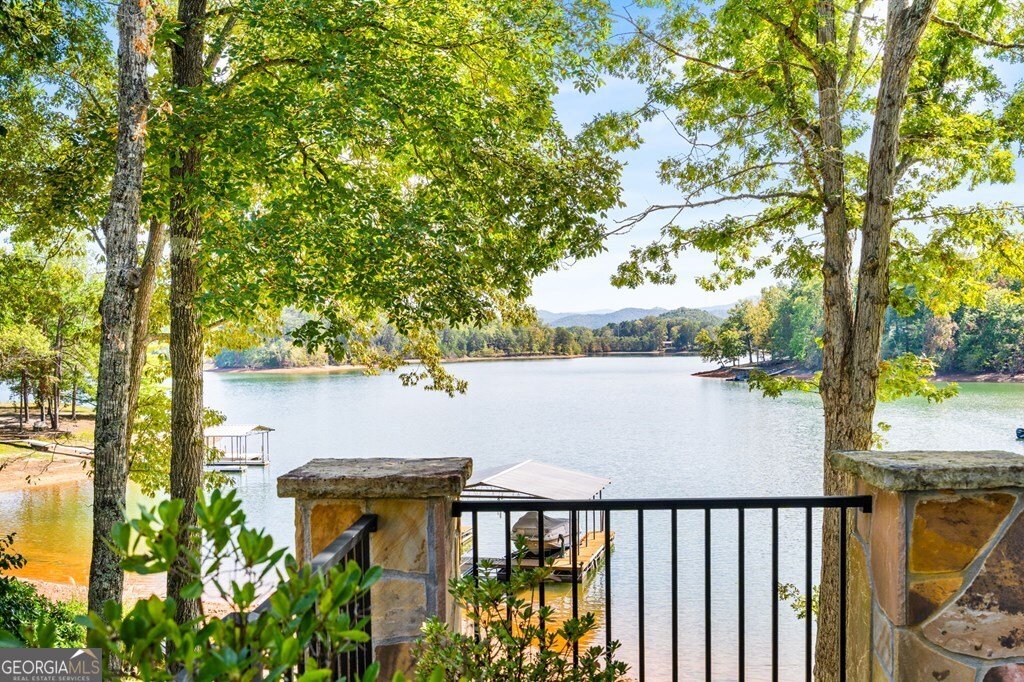 1370 Heathers Cove Circle Hiawassee - 31