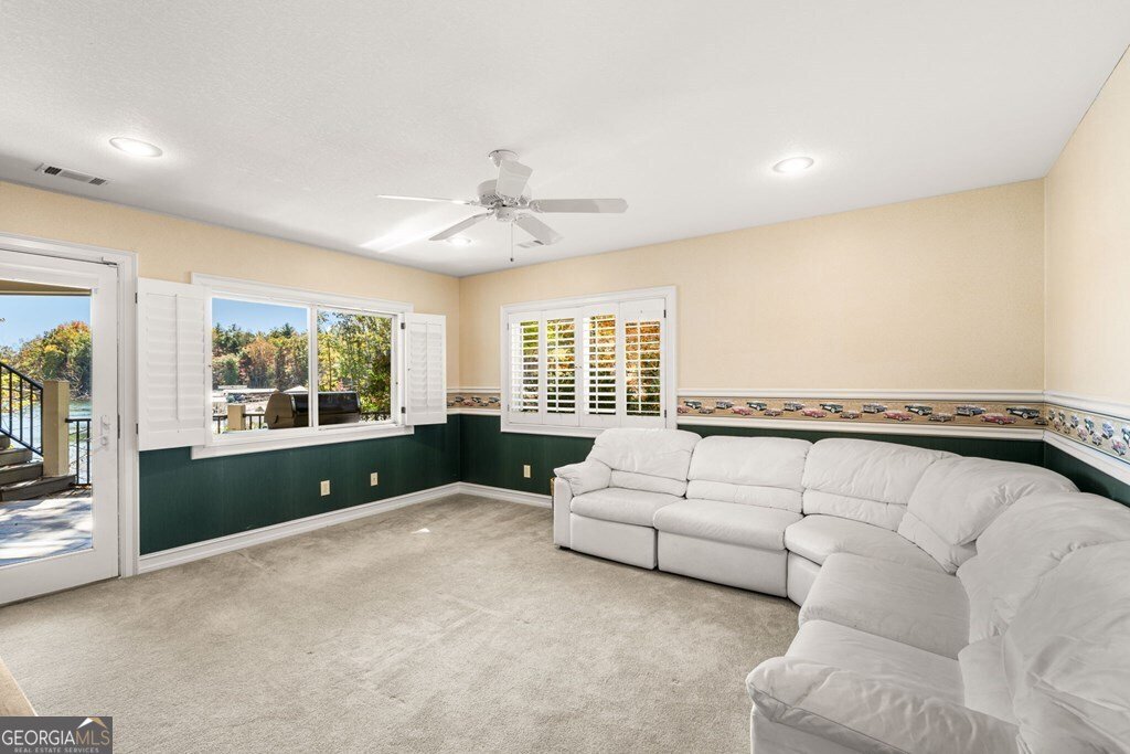 1370 Heathers Cove Circle Hiawassee - 42