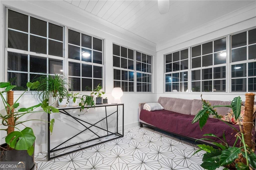 2058 Lyle Avenue College Park - 16