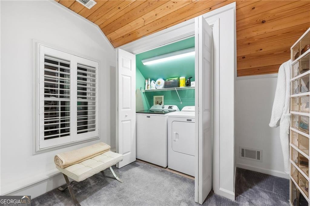 2058 Lyle Avenue College Park - 32