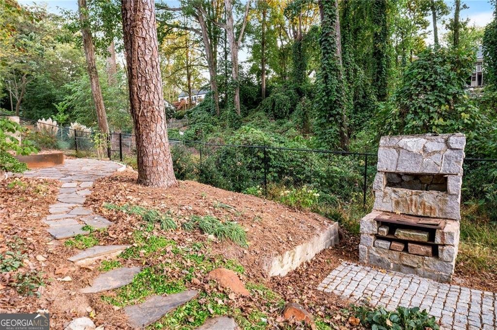 2058 Lyle Avenue College Park - 39