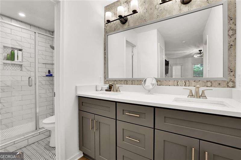 3113 Lake Pointe Circle Roswell - 1