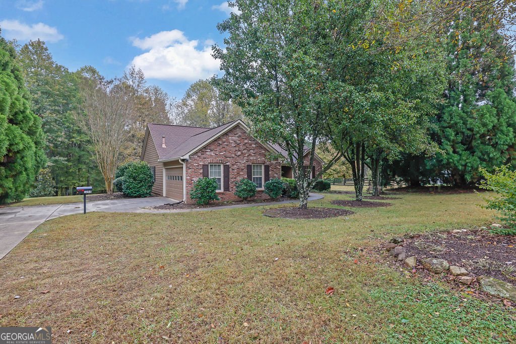 1255 Greenwood Acres Drive Cumming - 32