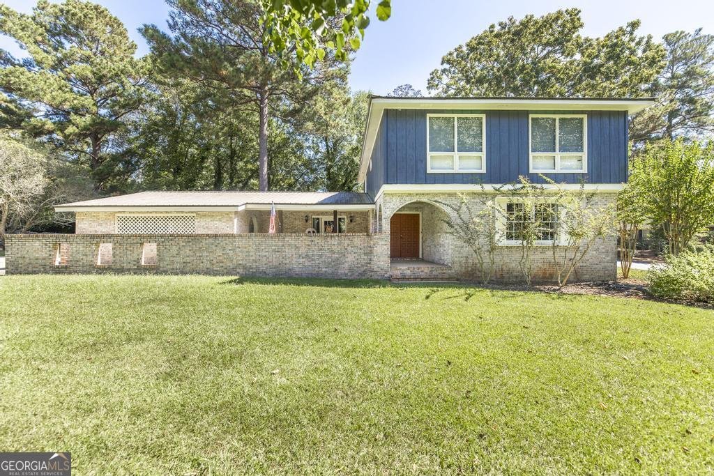 1475 Maplewood Drive Macon - 1