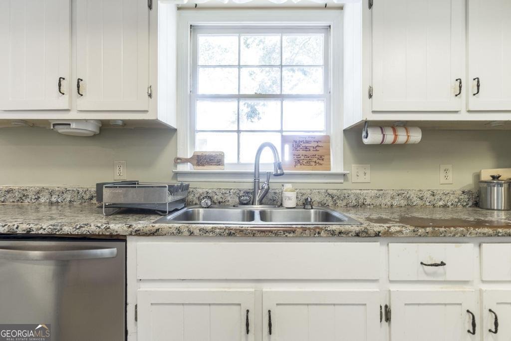 1475 Maplewood Drive Macon - 12