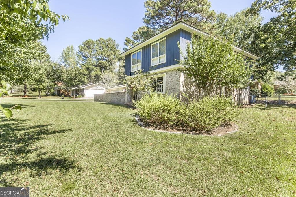 1475 Maplewood Drive Macon - 3