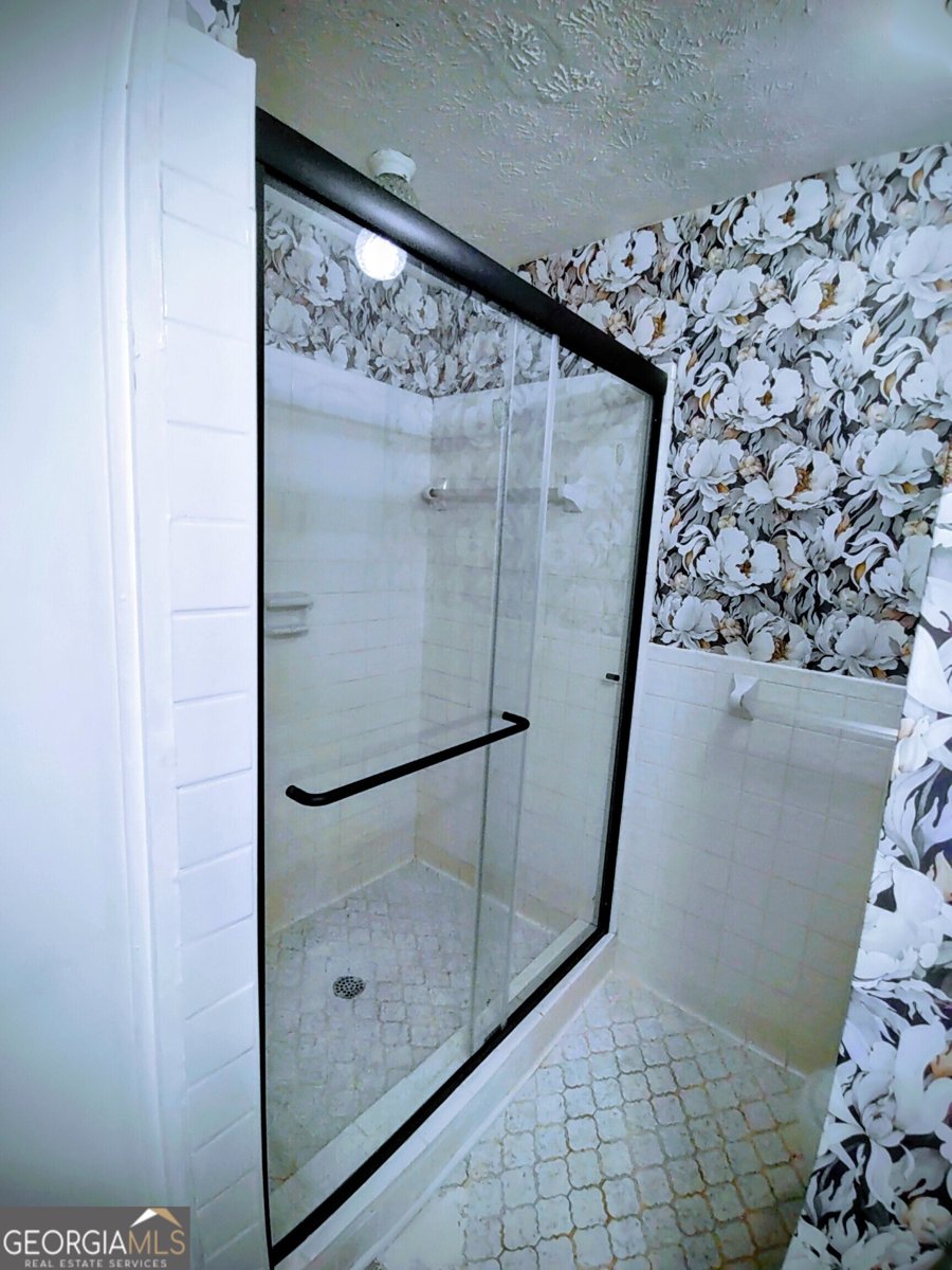 729 Highway 92 Fayetteville - 10