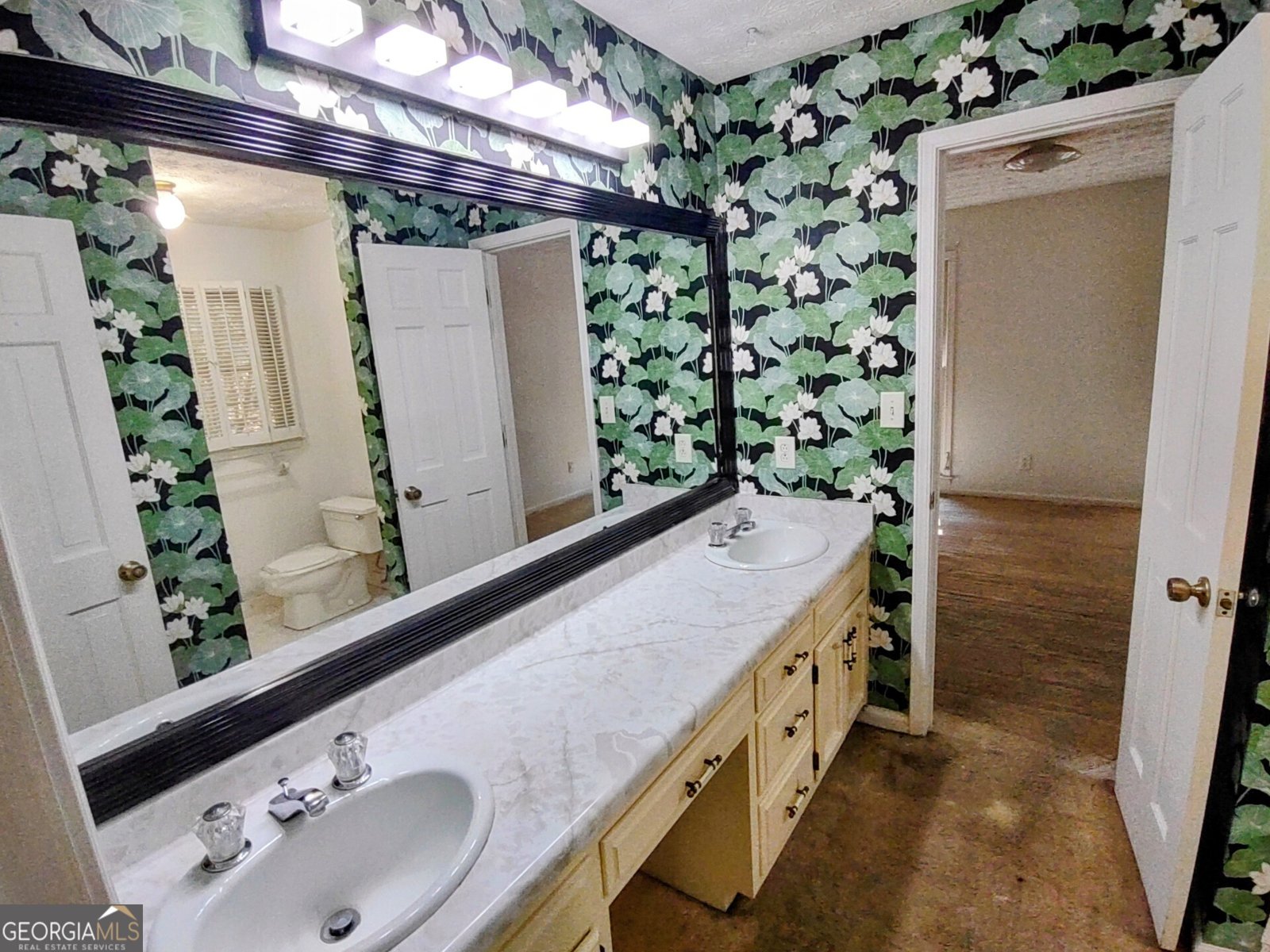 729 Highway 92 Fayetteville - 5