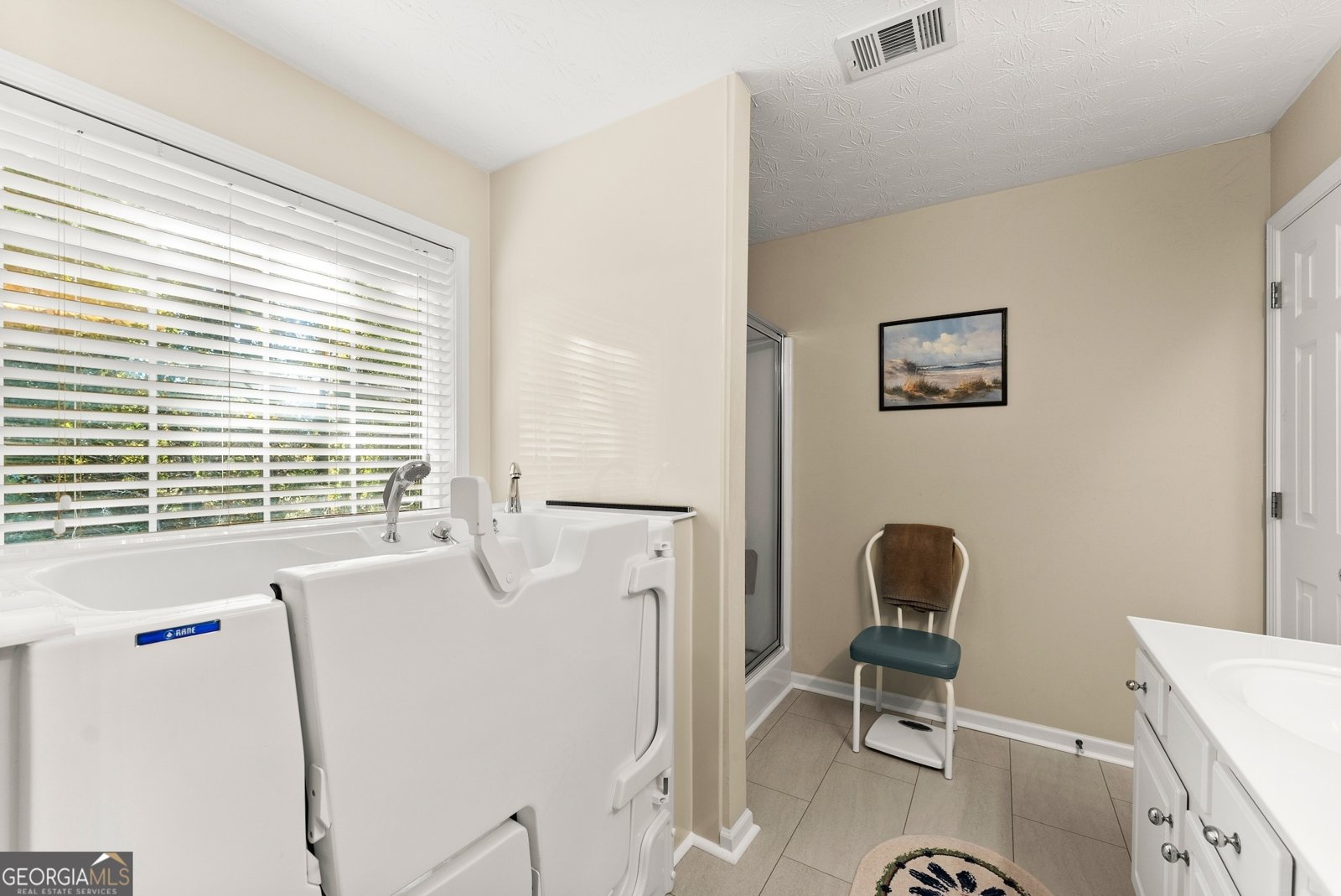 3927 Celtic Court Gainesville - 27