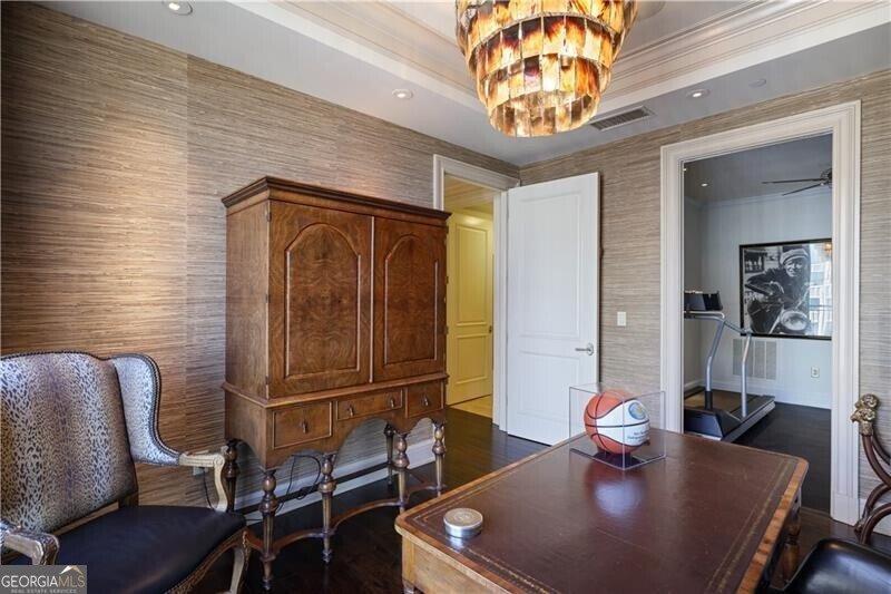 3040 Peachtree Road Atlanta - 31