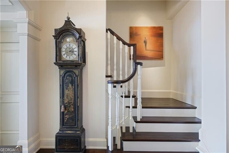 3040 Peachtree Road Atlanta - 37