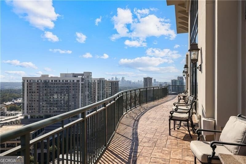 3040 Peachtree Road Atlanta - 48