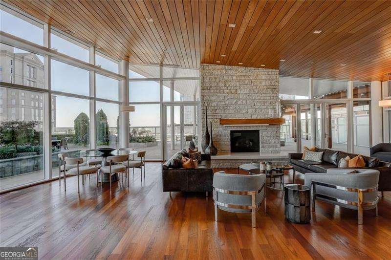 3325 PIEDMONT Road Atlanta - 25