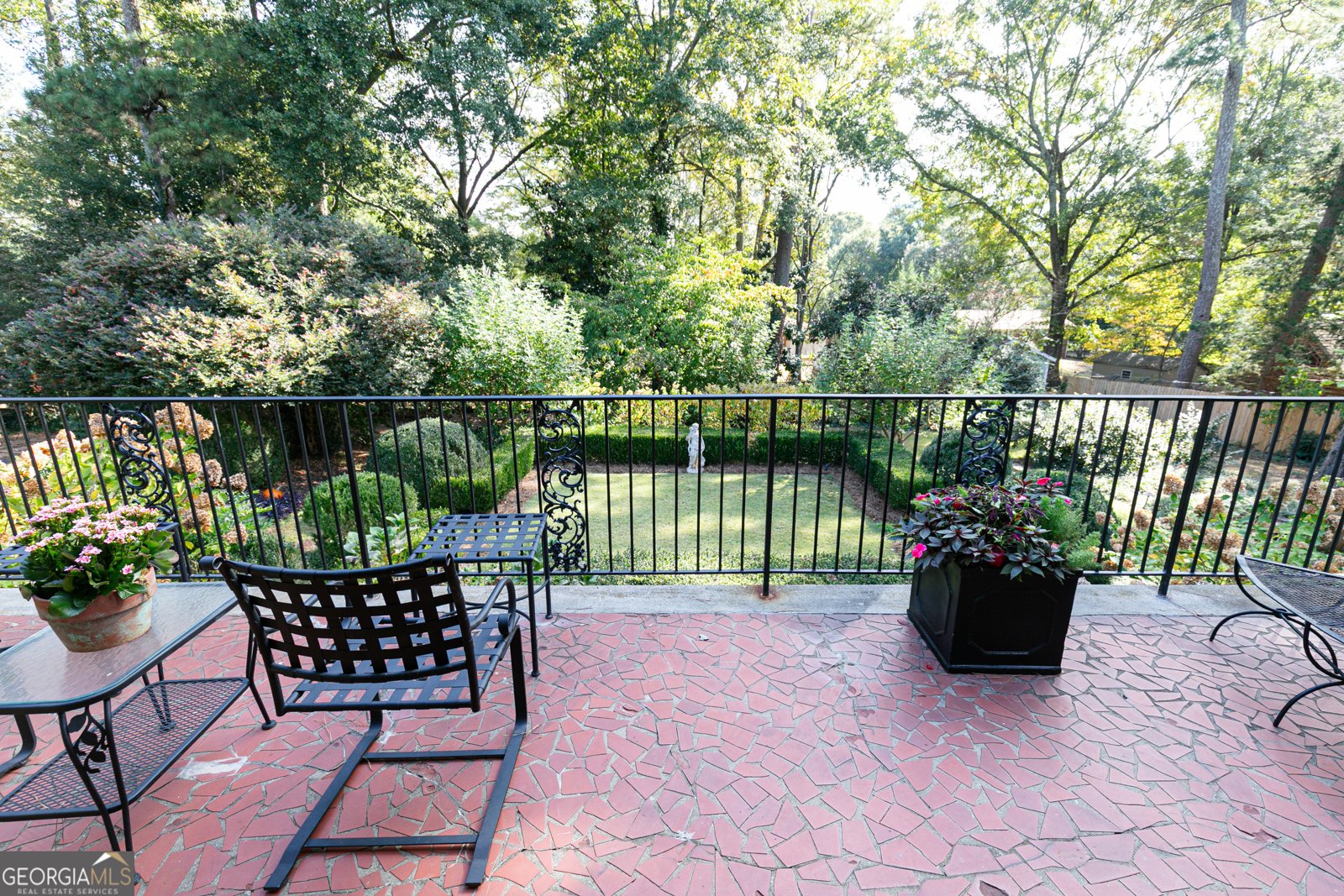 140 Spring Drive Roswell - 15