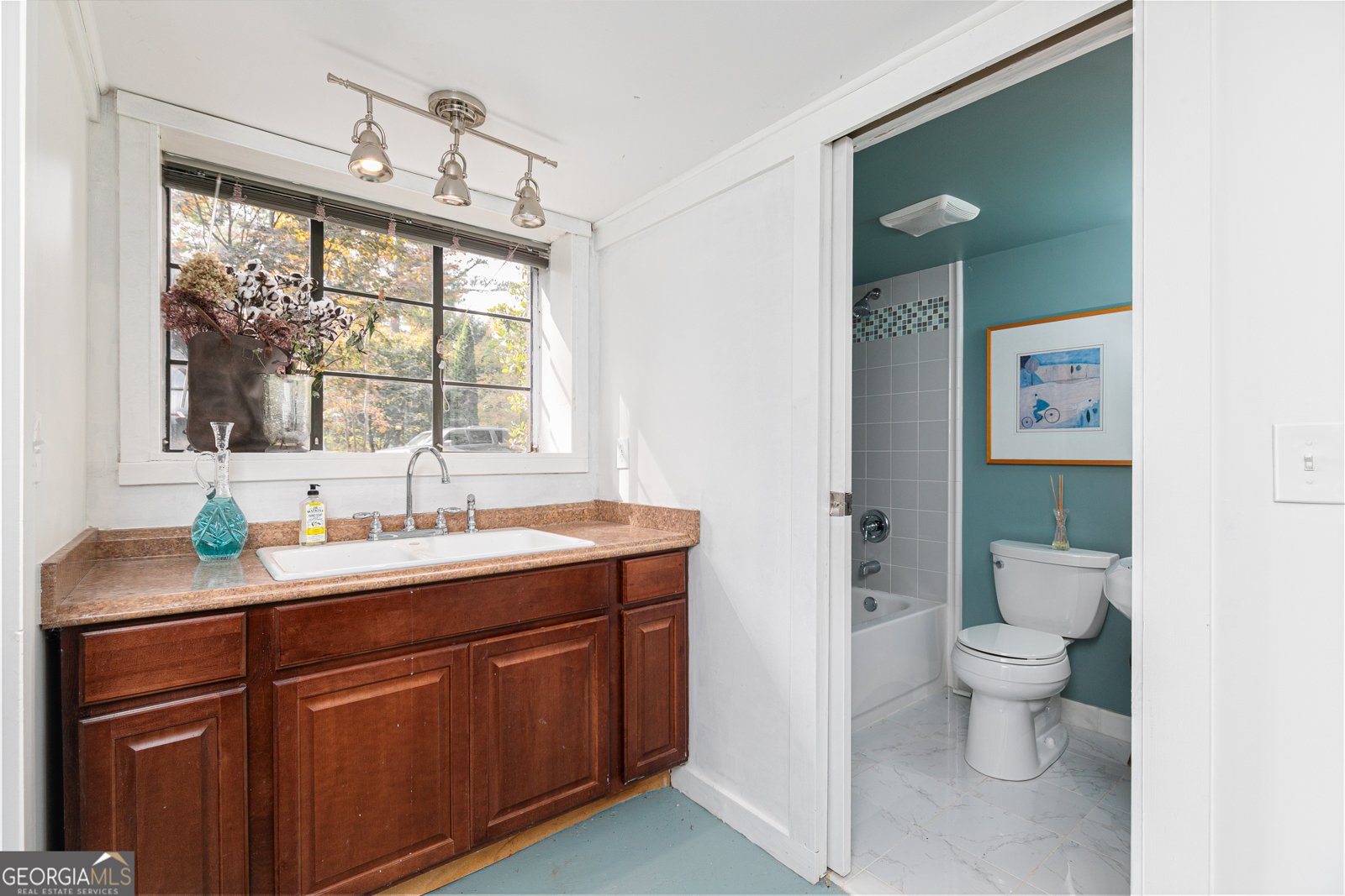 140 Spring Drive Roswell - 16