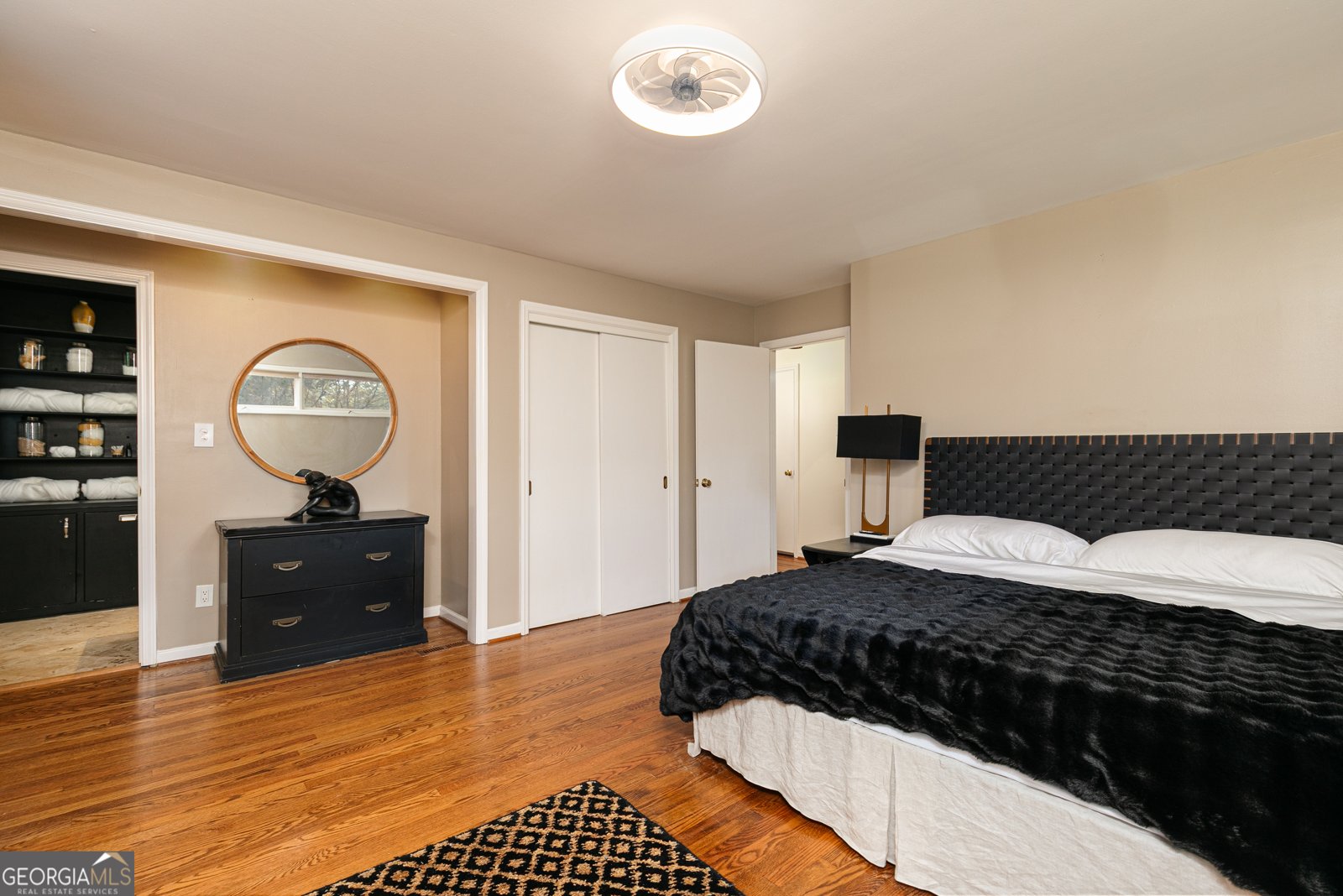 140 Spring Drive Roswell - 24