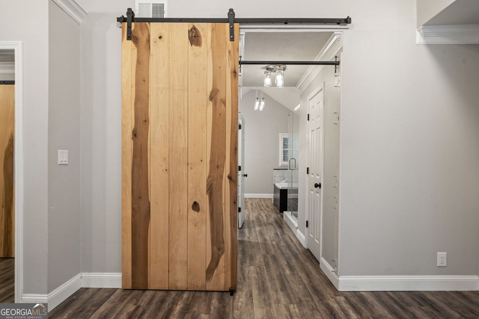 7580 Blacks Mill Road Dawsonville - 33