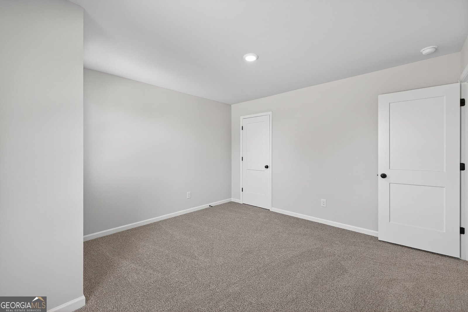 548 Madison Street Commerce - Photo 35