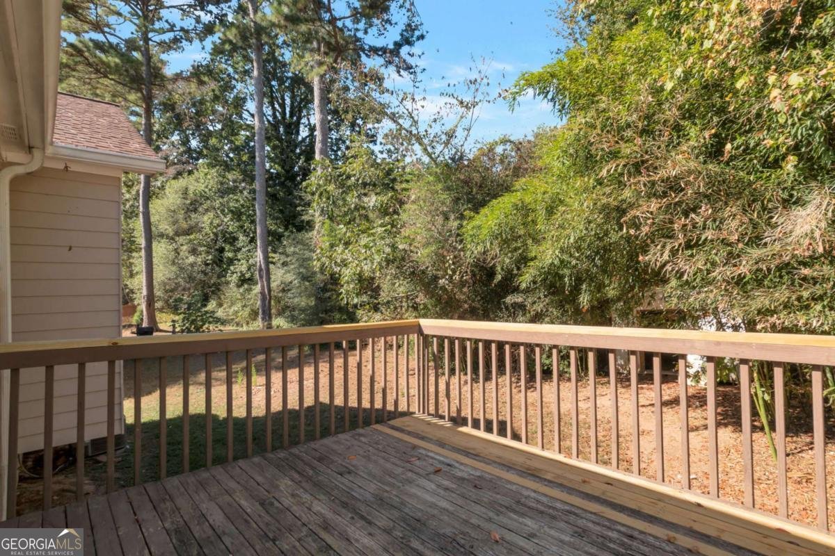 1314 Stoneleigh Way Stone Mountain - 1