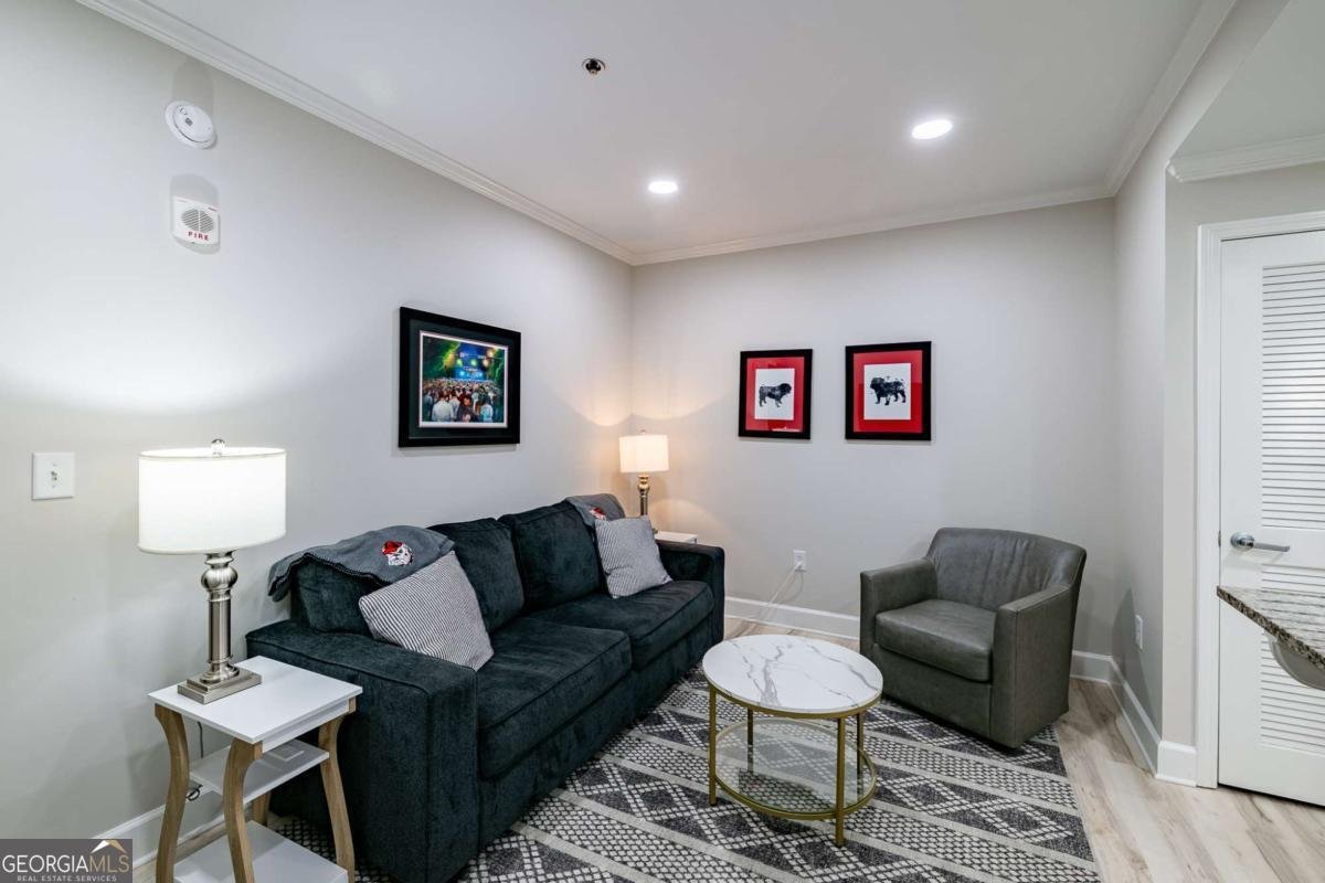 250 Broad Street Athens - 3