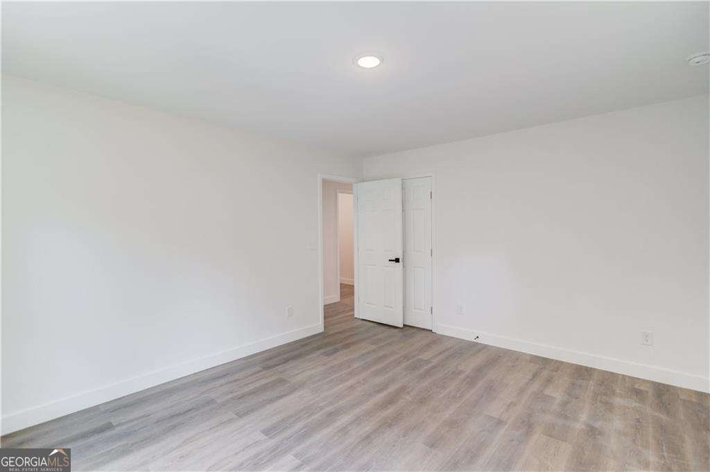 4050 Skyline Drive Gainesville - 1