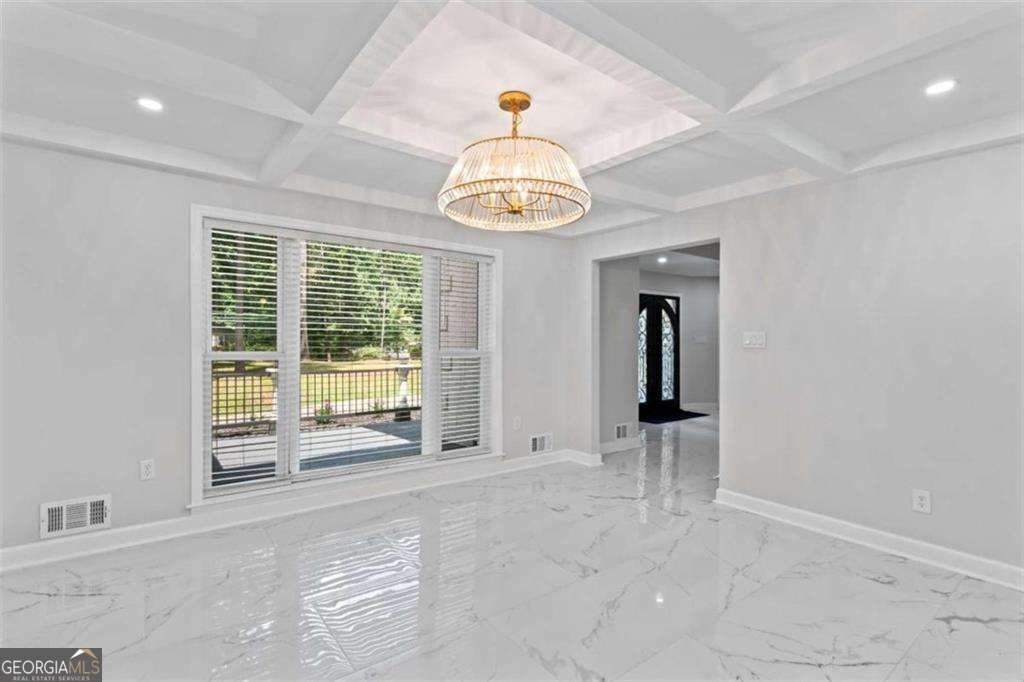 2023 Stoneleigh Drive Stone Mountain - 11