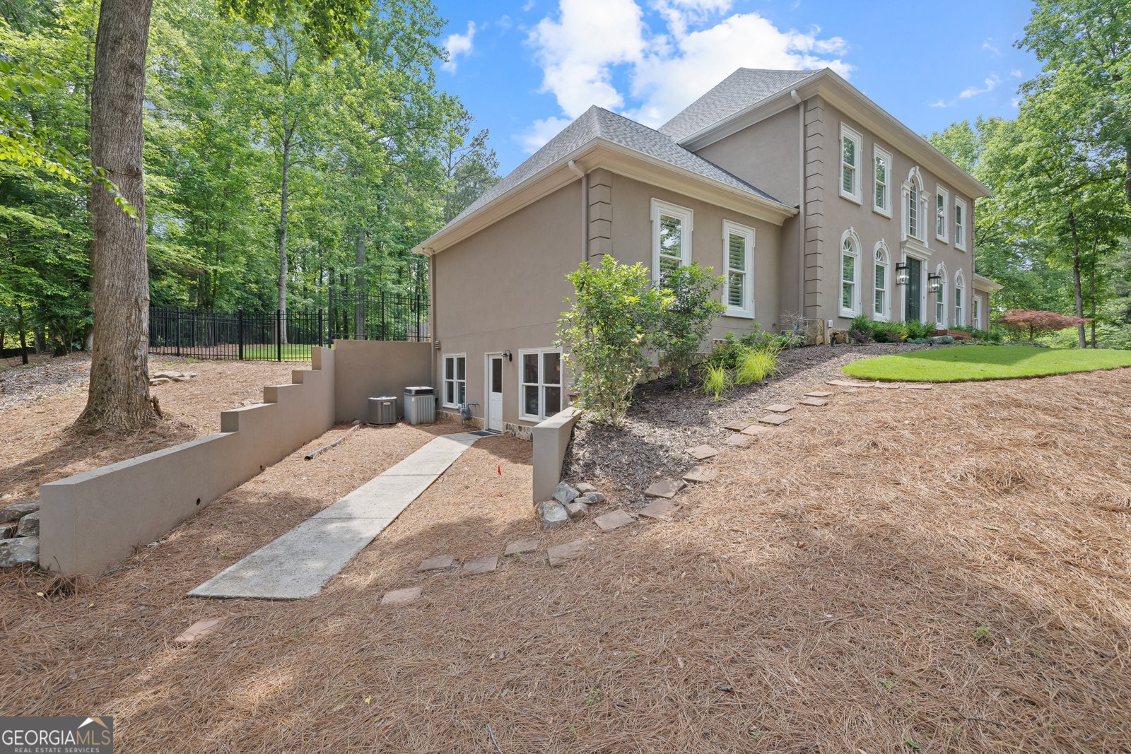 9950 Farmbrook Lane Johns Creek - 14