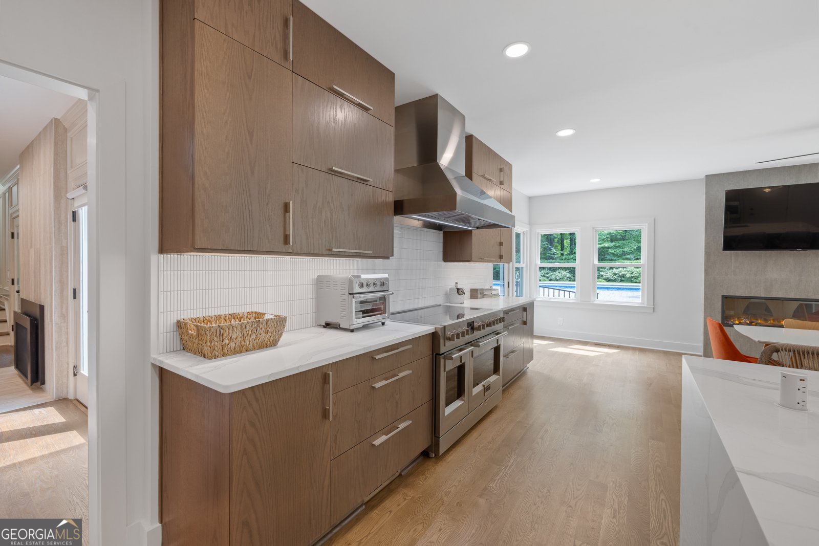 9950 Farmbrook Lane Johns Creek - 26