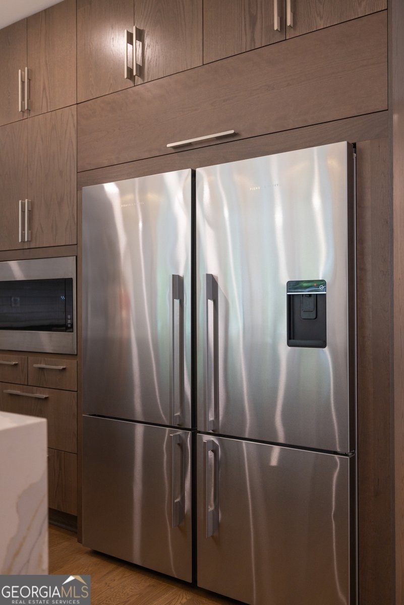 9950 Farmbrook Lane Johns Creek - 9