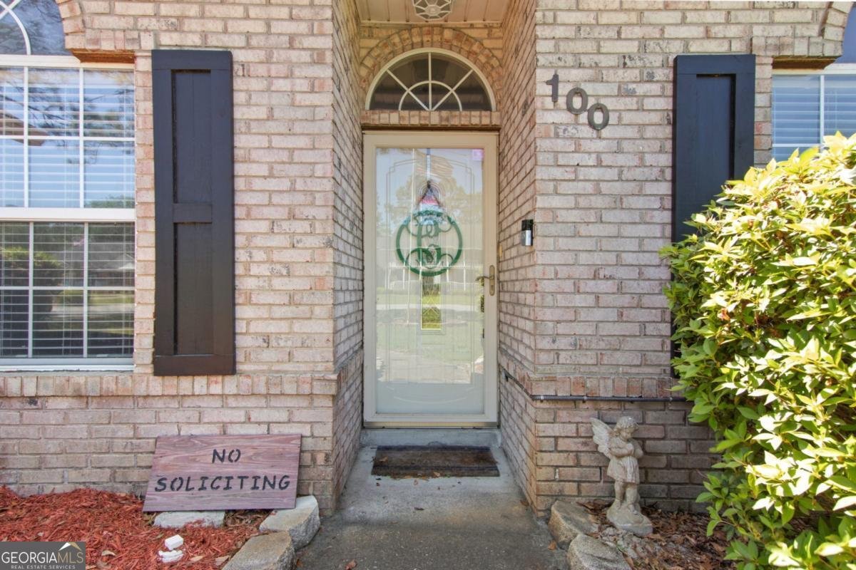 100 Longwood Road St. Marys - 4