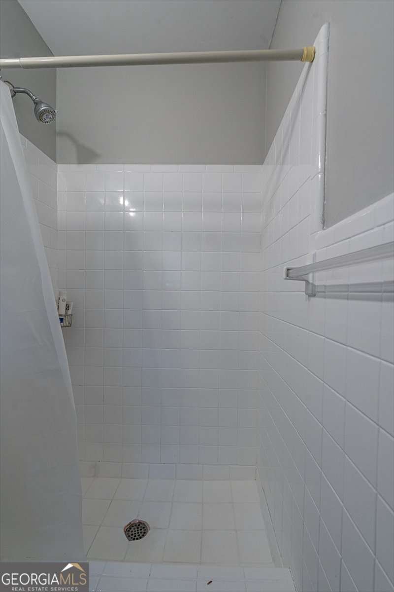 1025 College Station Road Athens - 21