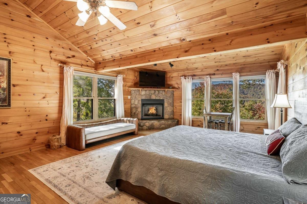 357 Skyline Drive Cherry Log - 17