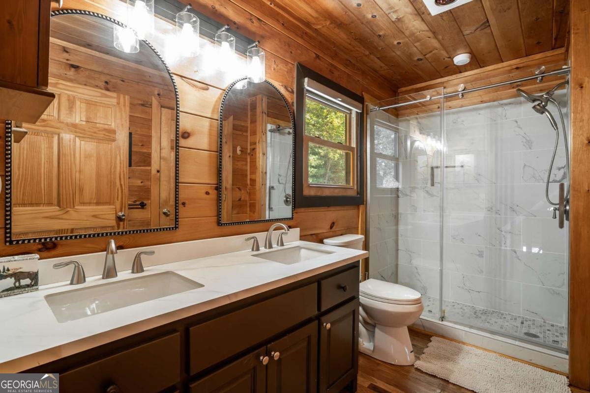 357 Skyline Drive Cherry Log - 22